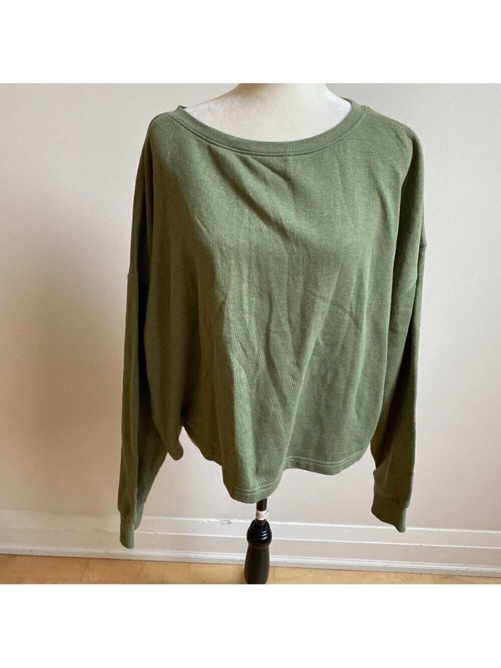 Z By Zella BNWOT Women Green Sweatshirt Pullover Xlarge